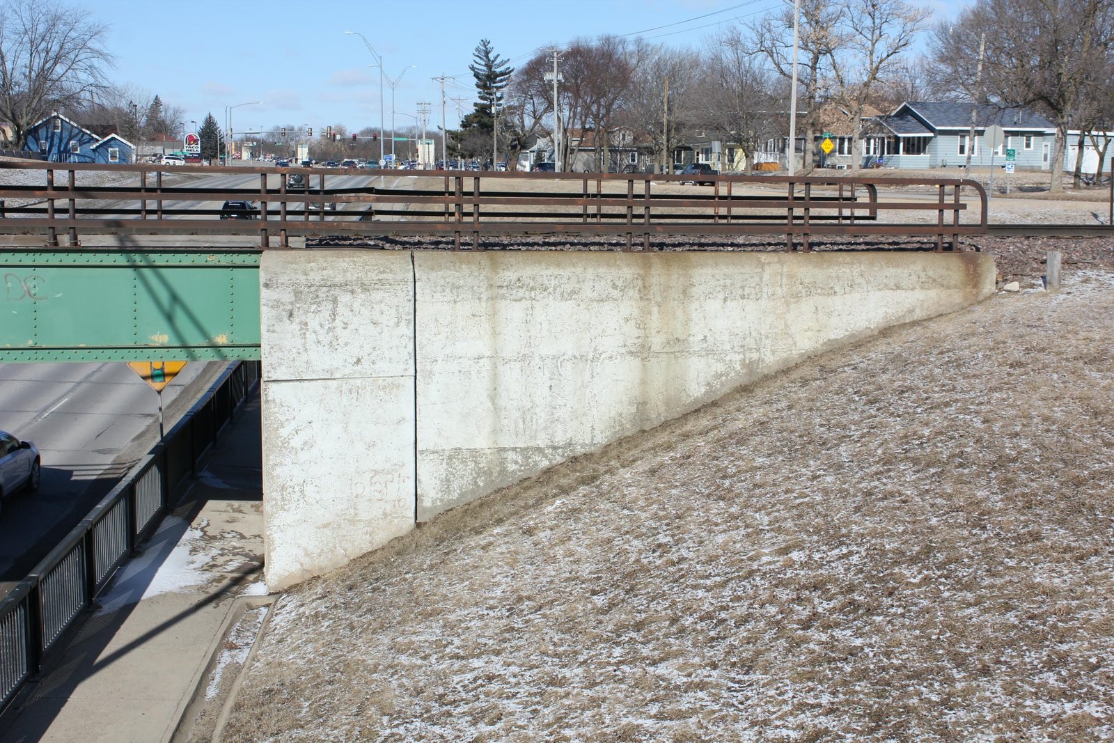 North abutment
